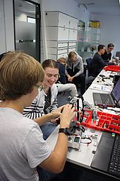 Talent-School am Fraunhofer IAIS